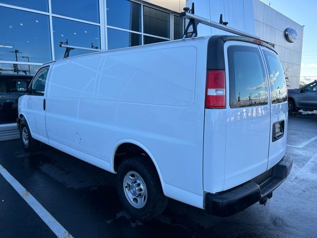 2017 Chevrolet Express Base