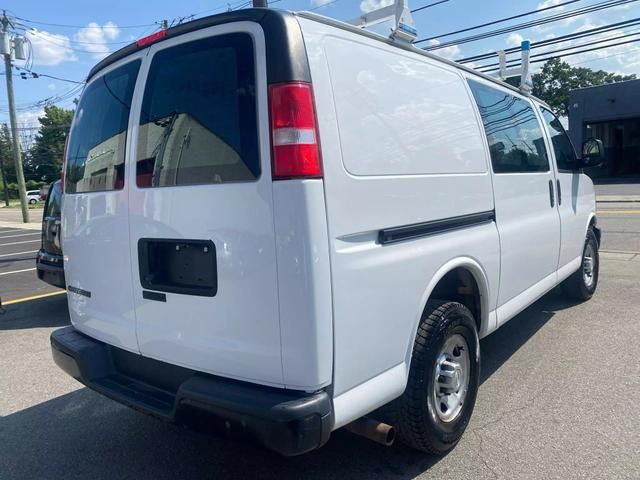 2017 Chevrolet Express Base