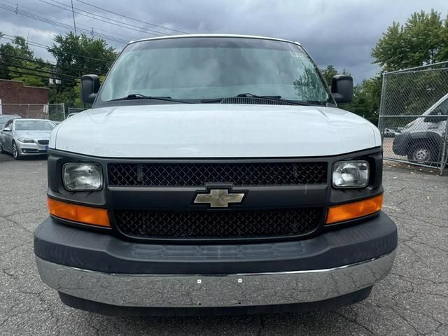 2017 Chevrolet Express Base