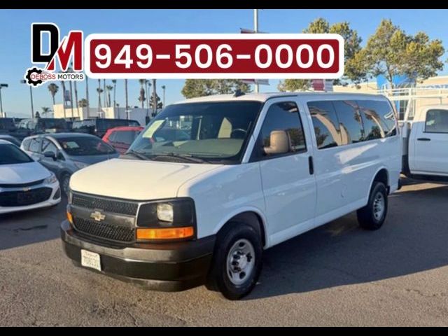 2017 Chevrolet Express Base