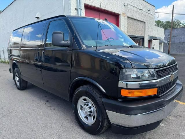 2017 Chevrolet Express Base