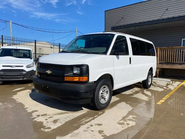 2017 Chevrolet Express LS