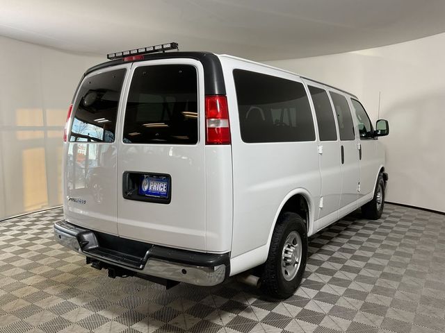 2017 Chevrolet Express LS