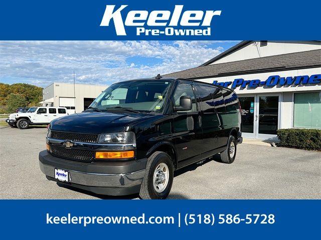 2017 Chevrolet Express LT