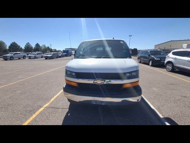 2017 Chevrolet Express LT