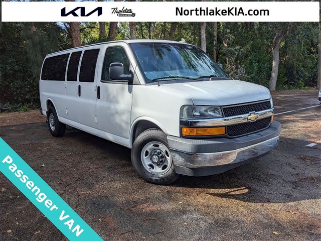 2017 Chevrolet Express LT