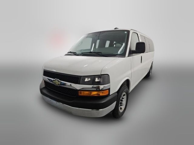 2017 Chevrolet Express LT