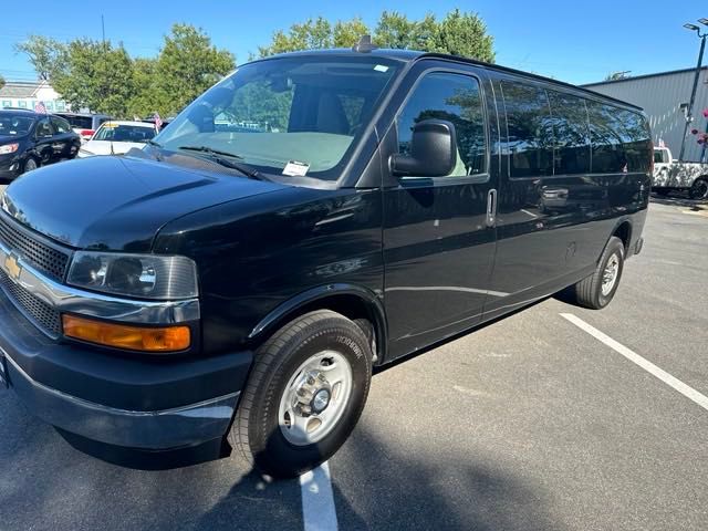 2017 Chevrolet Express LT