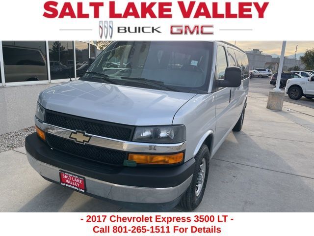 2017 Chevrolet Express LT