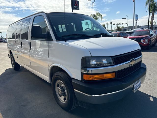 2017 Chevrolet Express LT