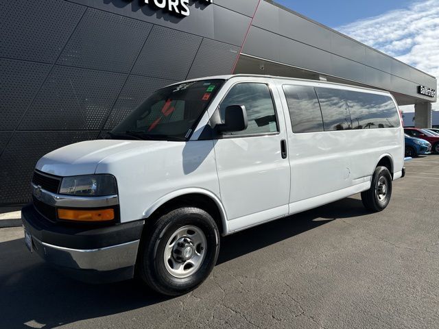 2017 Chevrolet Express LT