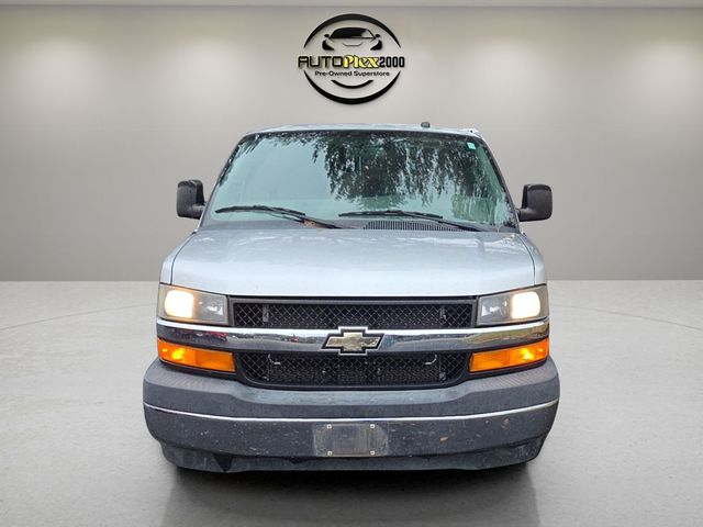 2017 Chevrolet Express LT