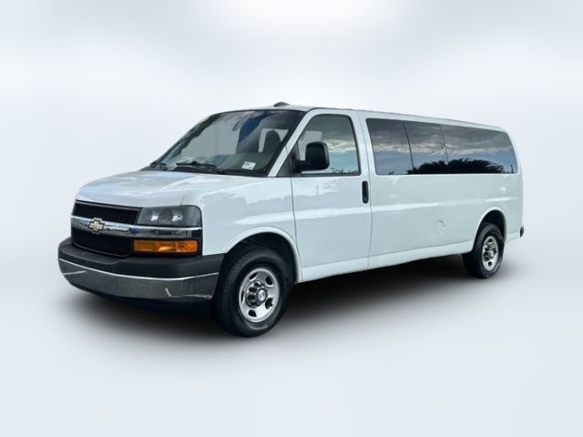 2017 Chevrolet Express LT