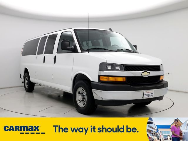 2017 Chevrolet Express LT