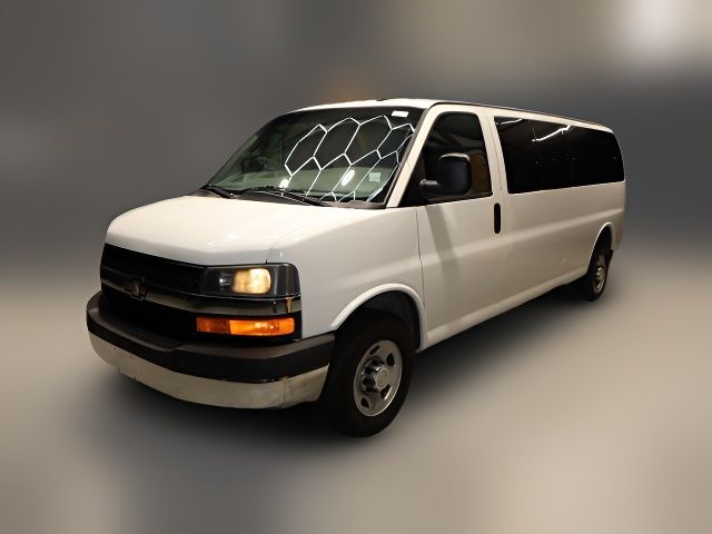 2017 Chevrolet Express LT