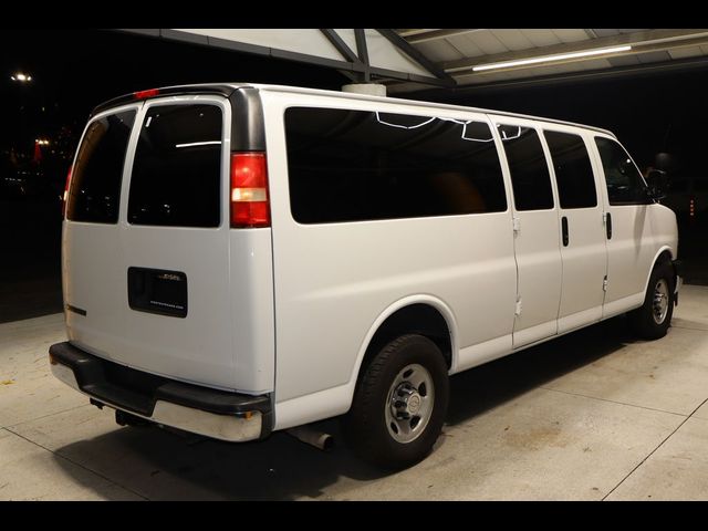 2017 Chevrolet Express LT