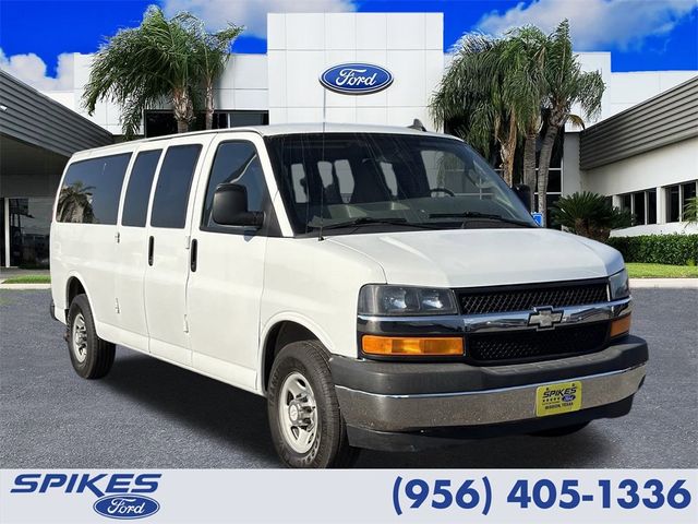 2017 Chevrolet Express LT