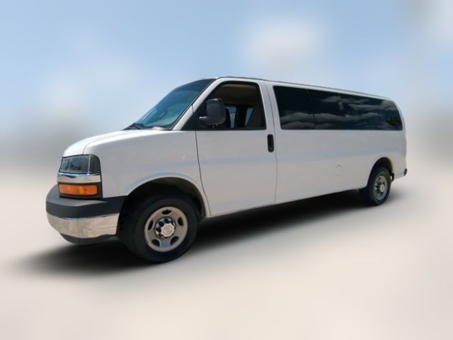 2017 Chevrolet Express LT