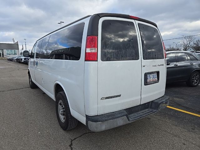 2017 Chevrolet Express LT