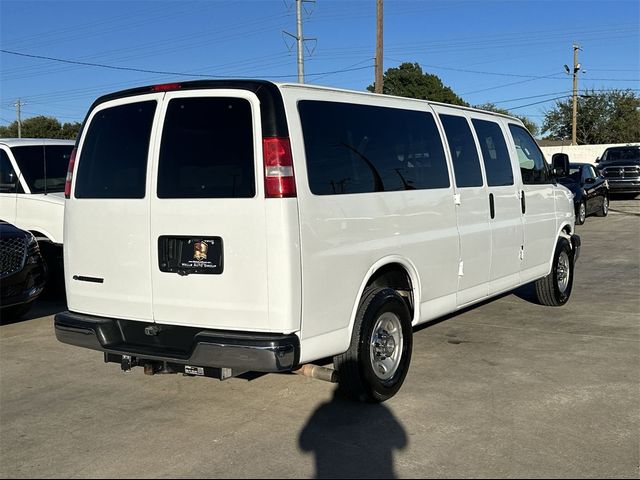 2017 Chevrolet Express LT