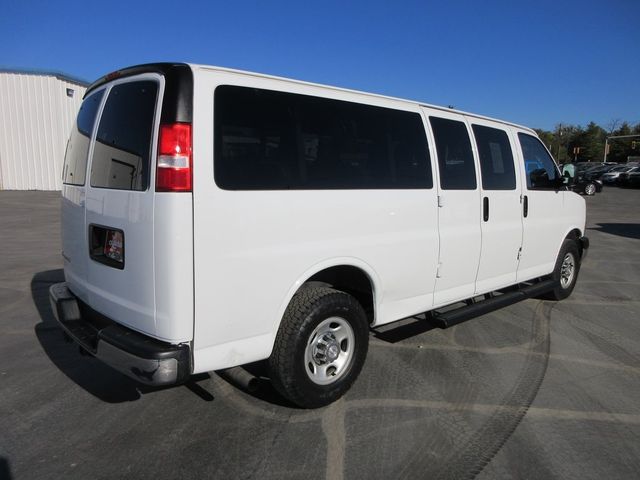 2017 Chevrolet Express LT