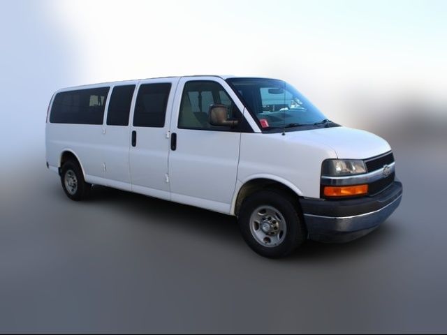 2017 Chevrolet Express LT