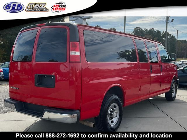 2017 Chevrolet Express LT