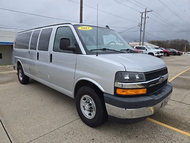 2017 Chevrolet Express LT