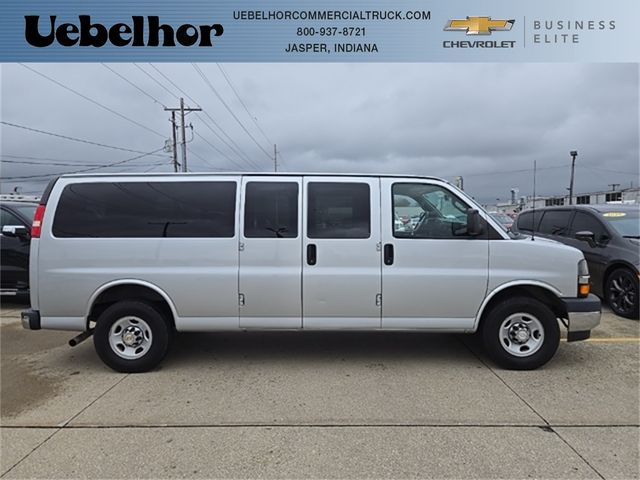 2017 Chevrolet Express LT