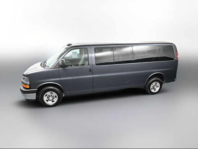 2017 Chevrolet Express LT