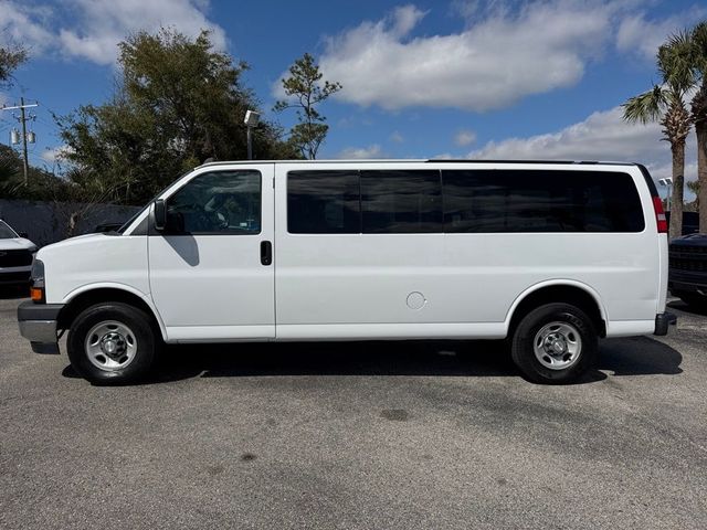 2017 Chevrolet Express LT