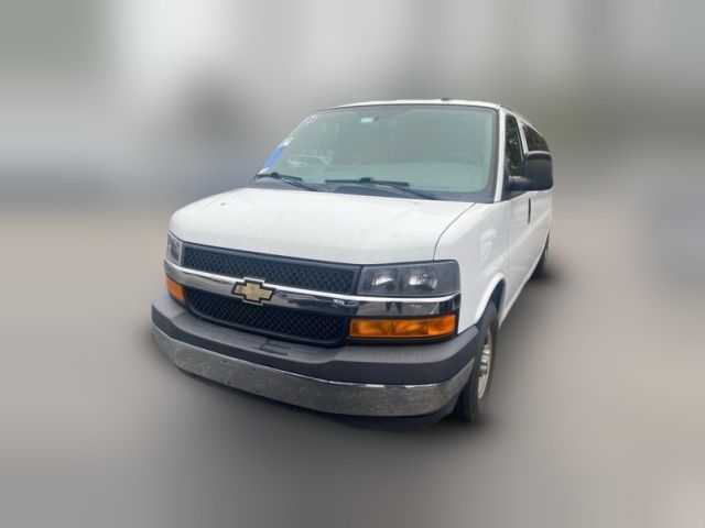 2017 Chevrolet Express LT