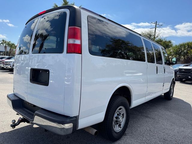 2017 Chevrolet Express LT