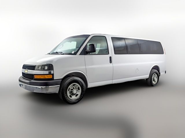 2017 Chevrolet Express LT