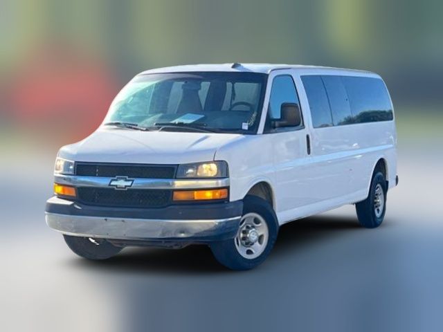 2017 Chevrolet Express LT