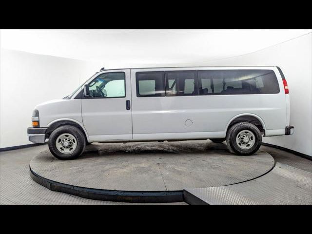 2017 Chevrolet Express LT