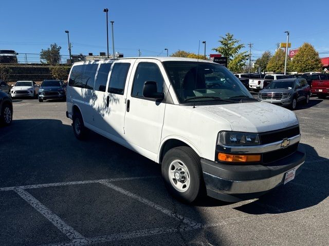 2017 Chevrolet Express LT