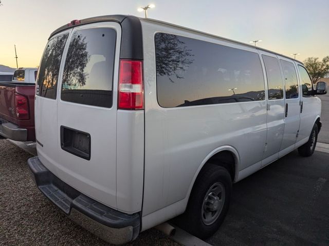 2017 Chevrolet Express LT