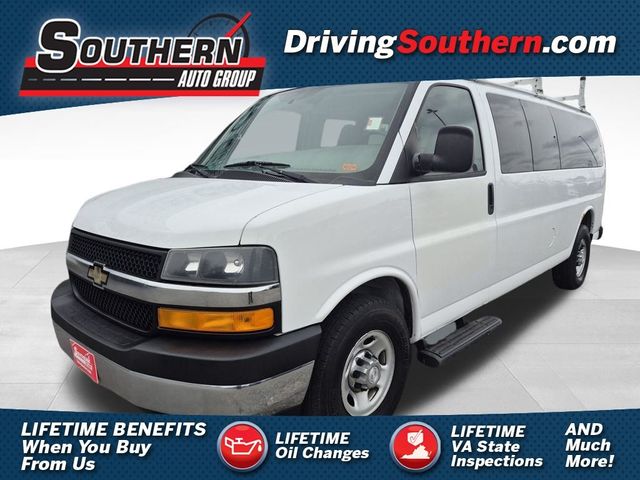 2017 Chevrolet Express LT