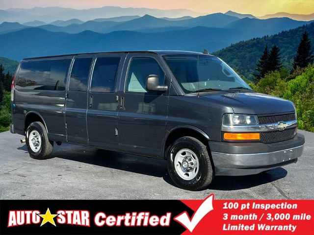 2017 Chevrolet Express LT