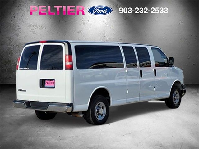 2017 Chevrolet Express LT