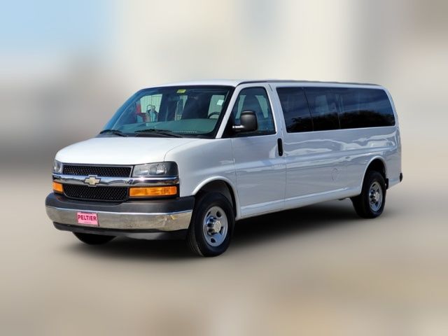 2017 Chevrolet Express LT