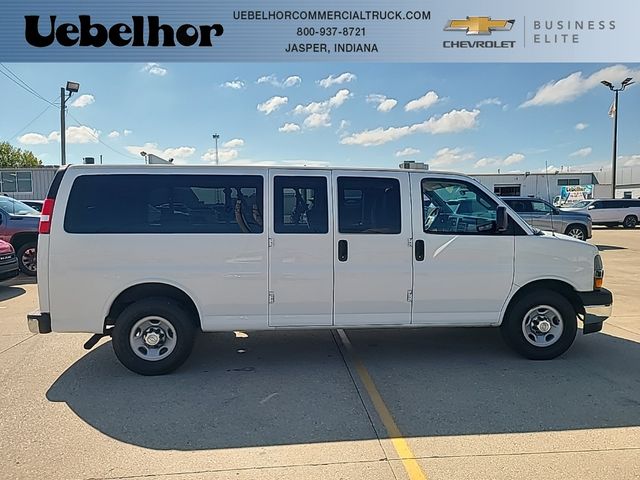 2017 Chevrolet Express LT