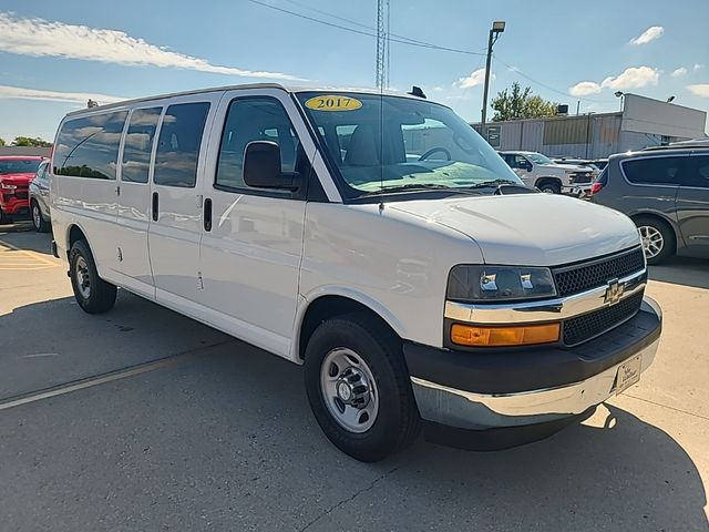 2017 Chevrolet Express LT