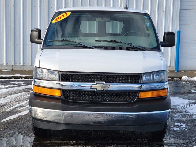 2017 Chevrolet Express LT