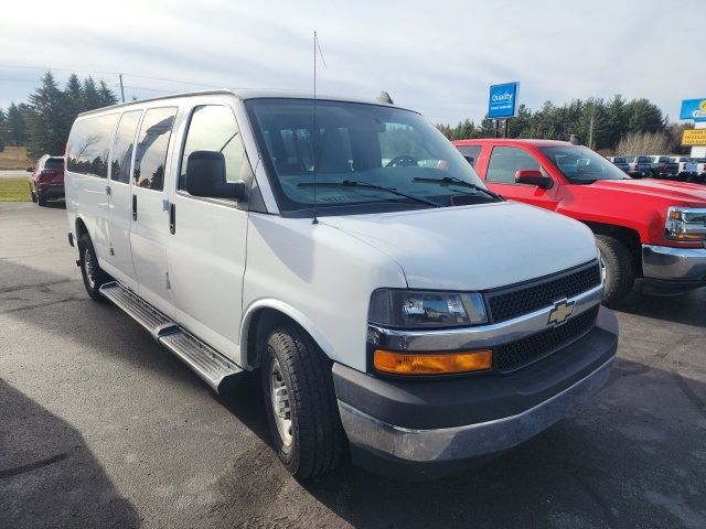 2017 Chevrolet Express LT