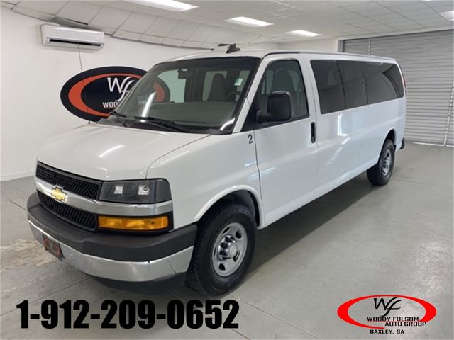 2017 Chevrolet Express LT