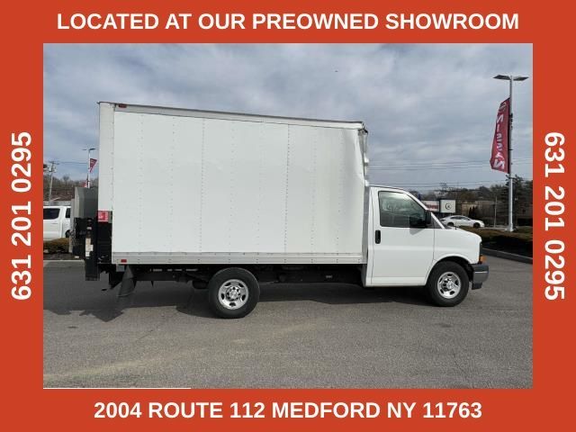 2017 Chevrolet Express Base