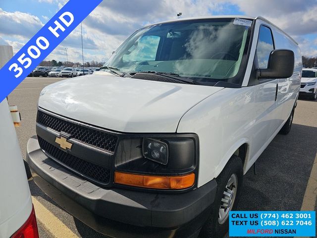 2017 Chevrolet Express Base