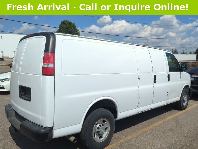 2017 Chevrolet Express Base